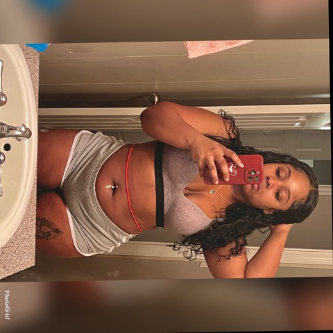 tyannxx onlyfans leaked picture 2