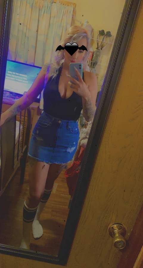 u53297339 onlyfans leaked picture 2