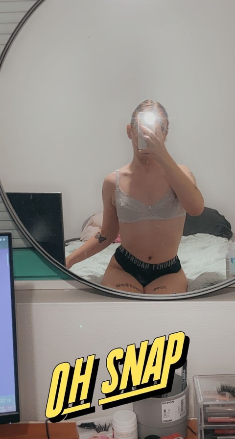 venus_babee onlyfans leaked picture 2