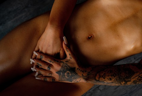 verocasillass onlyfans leaked picture 2