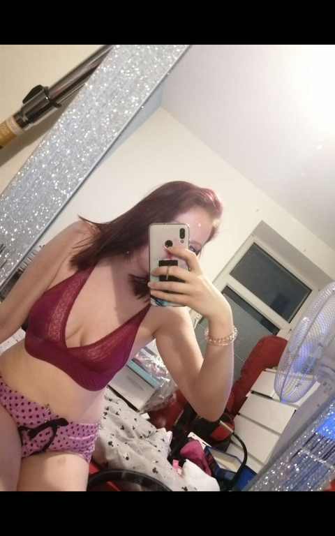 xosophieox onlyfans leaked picture 2