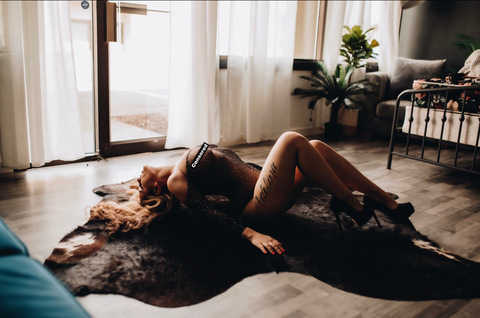 yourstrulyally onlyfans leaked picture 2