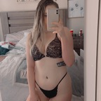 zoeykaine onlyfans leaked picture 1