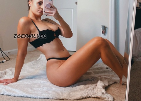 zoeywilder onlyfans leaked picture 2